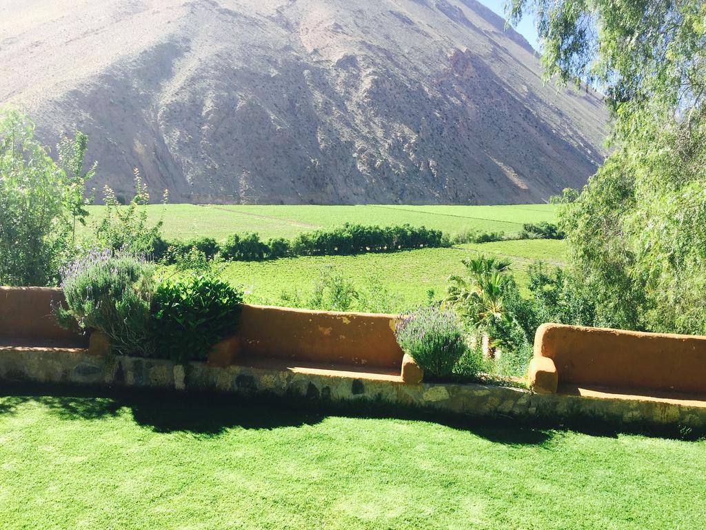 Refugio Misterios Del Elqui Acomodação com café da manhã Pisco Elqui Exterior foto