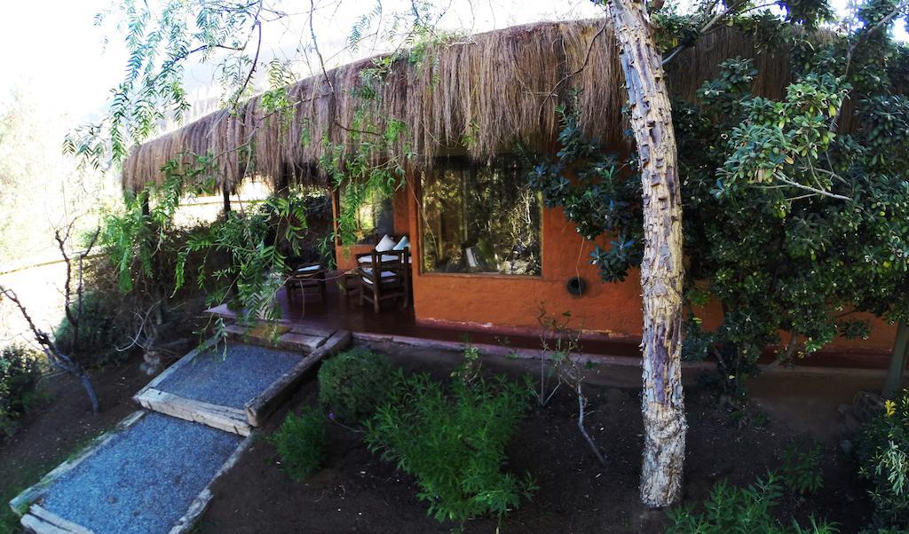 Refugio Misterios Del Elqui Acomodação com café da manhã Pisco Elqui Exterior foto