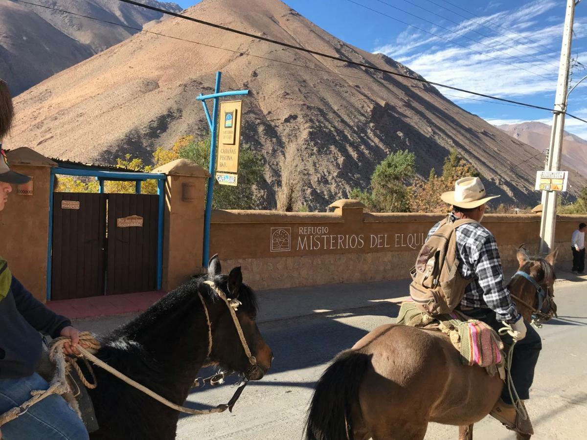 Refugio Misterios Del Elqui Acomodação com café da manhã Pisco Elqui Exterior foto